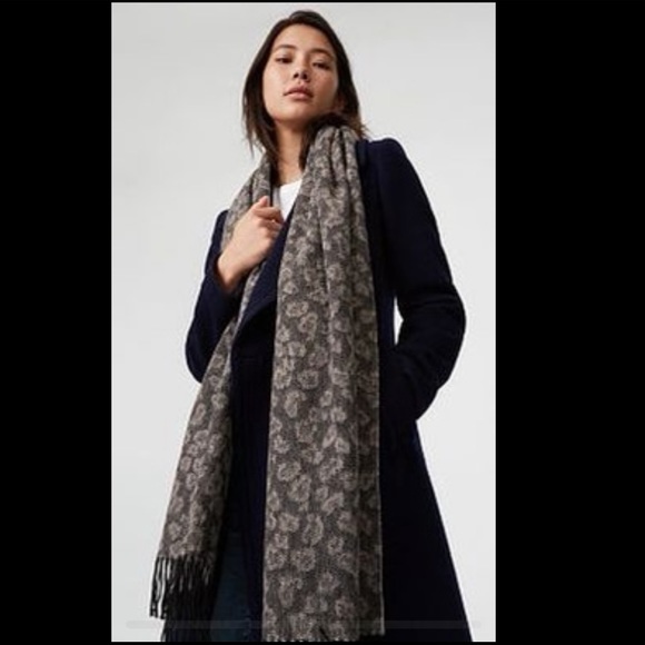 Club Monaco Scarf - Picture 1 of 3